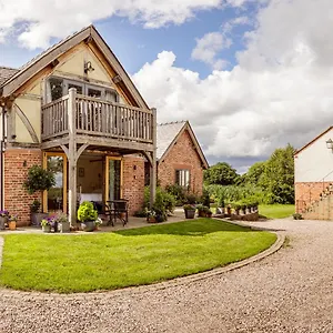 Oak Mead Holiday home